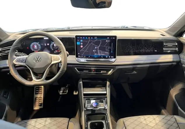 Angebotsdetails Volkswagen Tiguan 1.5 eTSI R-Line ++sofort verfügbar++ Deep black perleffekt