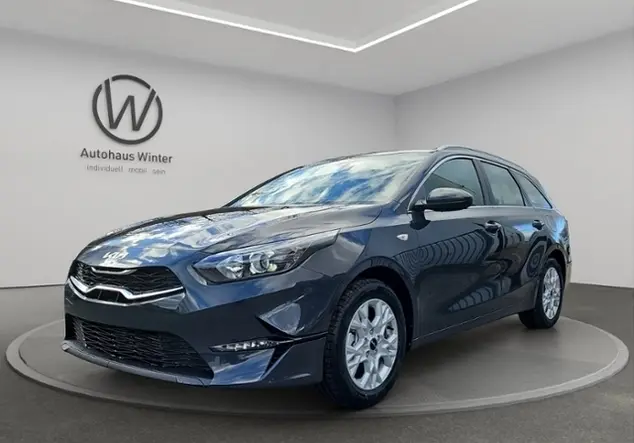 Angebotsdetails Kia Ceed Sportswagon Vision Grau ((H8G) DARK PENTA METAL M)