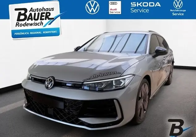 Angebotsdetails Volkswagen Passat Variant 2.0 TDI R-line IQ-Drive/Light Re Silber
