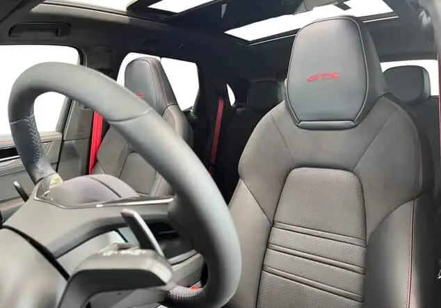 Angebotsdetails Porsche Cayenne GTS ++sofort verfügbar++ Schwarz