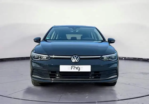 Angebotsdetails Volkswagen Golf Volkswagen Golf Style 1.5l eTSI Uranograu