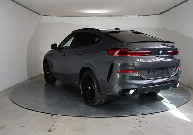 Angebotsdetails BMW X6 BMW X6 40d 259 kW (352 PS) 8-Gang Steptronic xDrive BMW Individual Dravitgrau metallic