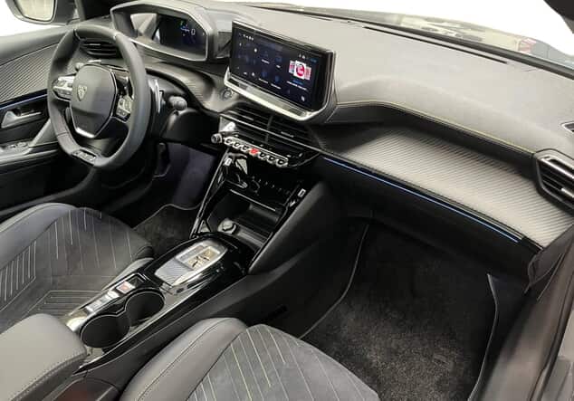 Angebotsdetails Peugeot 208 1.2 Hybrid 110 GT Seleniumgrau