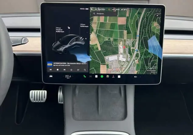 Angebotsdetails Tesla Model 3 Performance grau