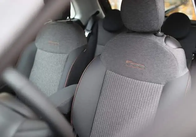 Angebotsdetails Fiat 500e Icon COLORE ESTERNO (Onyx Schwarz)