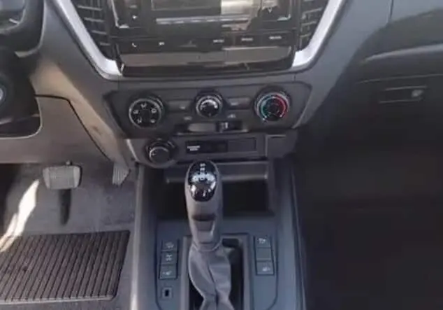 Angebotsdetails ISUZU D-Max Isuzu D-Max Double Cab LS weiß / grau