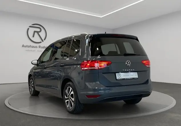 Angebotsdetails Volkswagen Touran 2.0 TDI Active / Grau (Delfingrau Metallic)