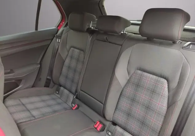Angebotsdetails Volkswagen Golf VIII Lim. GTI Rot (KINGS RED)
