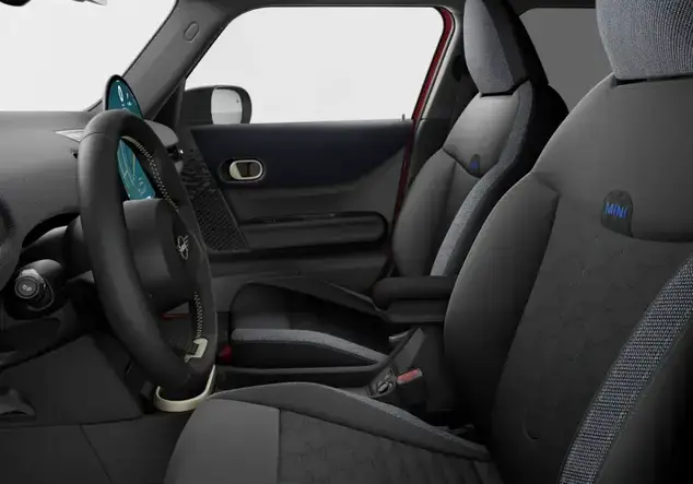 Angebotsdetails MINI 5-Türer Cooper S Classic Trim Steptronic Chili Red Uni