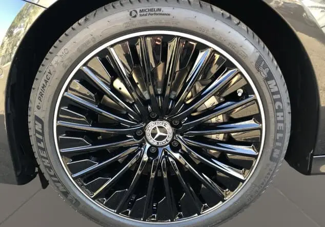 Angebotsdetails Mercedes-Benz E 300 de T-Modell ++sofort verfügbar++ Metalliclack graphitgrau