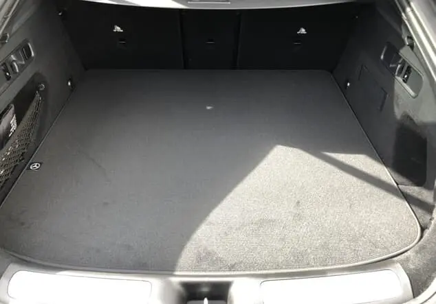 Angebotsdetails Mercedes-Benz GLC 200 d 4MATIC Coupé ++sofort verfügbar++ Schwarzlack obsidianschwarz
