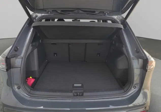 Angebotsdetails Volkswagen Tiguan 1.5 TSI eHybrid 150 kW R-Line Grau (DELFINGRAU)