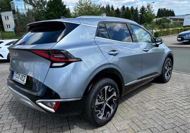 Angebotsdetails Kia Sportage 1.6 T-GDI Hybrid Spirit Auto 4WD DRIVE Silber (Lunarsilber Metallic)