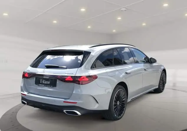 Angebotsdetails Mercedes-Benz E 450 d 4MATIC T-Modell ++sofort verfügbar++ Grau manufaktur lack manufaktur alpingrau uni