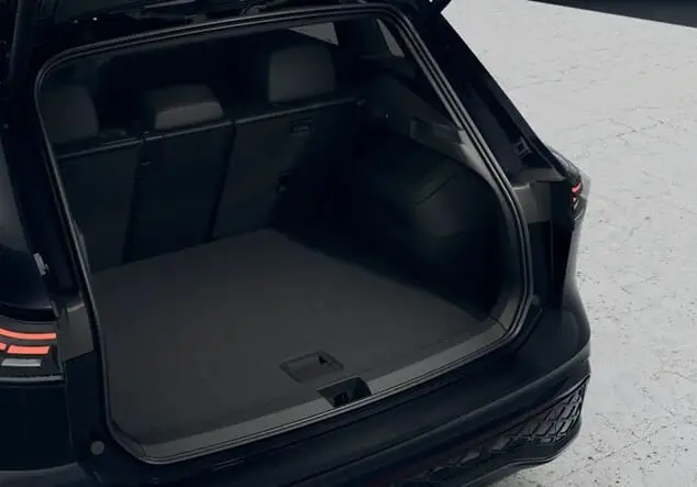 Angebotsdetails Volkswagen Tiguan Volkswagen Tiguan R-Line 2.0 TSI 195 kW (265 PS) 7-Gang-DSG 4MOTION Grenadillschwarz Metallic