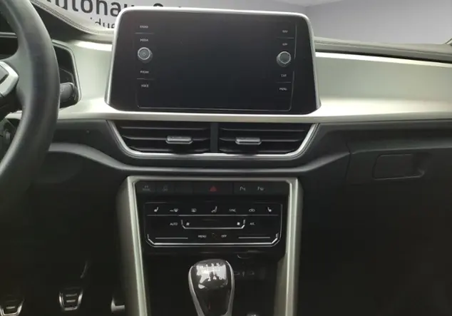 Angebotsdetails Volkswagen T-Roc Move Rot (Kings Red Metallic)