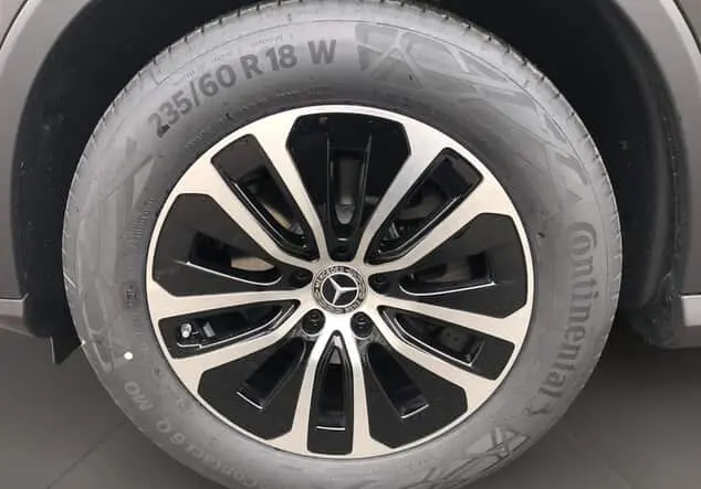 Angebotsdetails Mercedes-Benz GLC 200 4MATIC Graulack graphitgrau