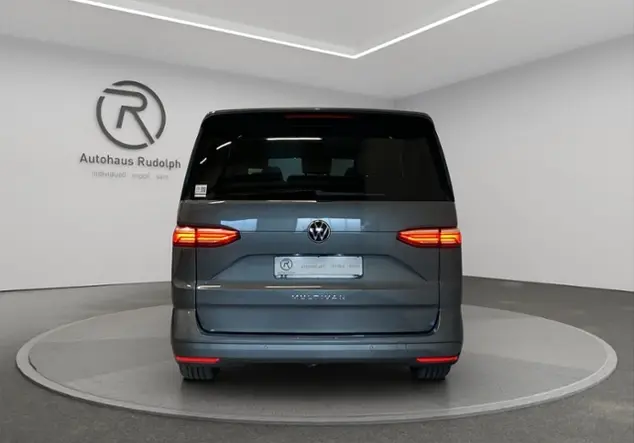 Angebotsdetails Volkswagen T7 Multivan 2.0 TDI Life Langer Ãberhang KLI Grau (Indiumgrau Metallic)