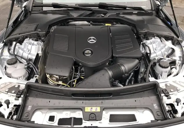 Angebotsdetails Mercedes-Benz CLE 300 4MATIC Cabriolet ++sofort verfügbar++ Silberlack hightechsilber