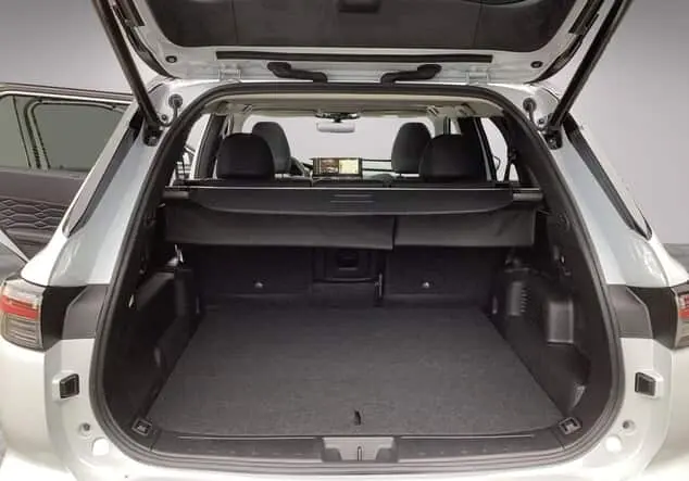 Angebotsdetails Mitsubishi Outlander Plug-in Hybrid TOP 2,4l Titan-Weiss/Panther-Schwarz (Schwarz)