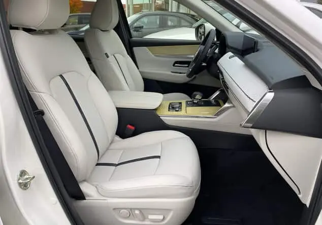 Angebotsdetails Mazda CX-60 MAZDA CX-60 PHEV Aut. TAKUMI PLUS Rhodium White Metallic