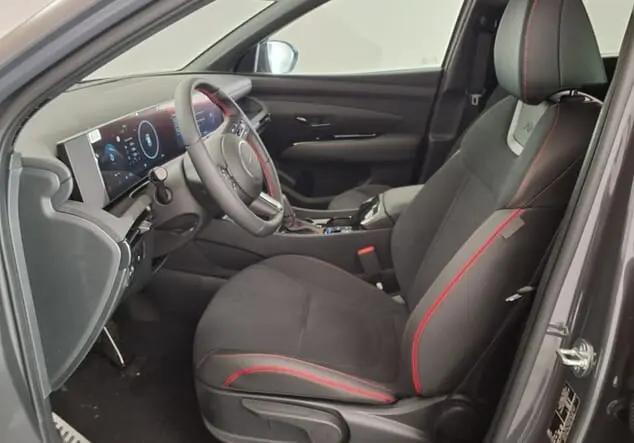 Angebotsdetails Hyundai TUCSON Hyundai Tucson N-Line 1.6 T-GDI MHEV 118 kW (160 PS) 7-Gang-DSG Ecotronic Gray Pearl