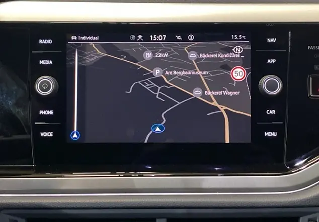 Angebotsdetails Volkswagen Taigo 1.0 TSI Move / Rot (Kings Red Metallic)