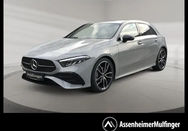Angebotsdetails Mercedes-Benz A 180 Kompaktlimousine ***Edition*** SONDERLACKIERUNG Grau manufaktur lack manufaktur alpingrau uni