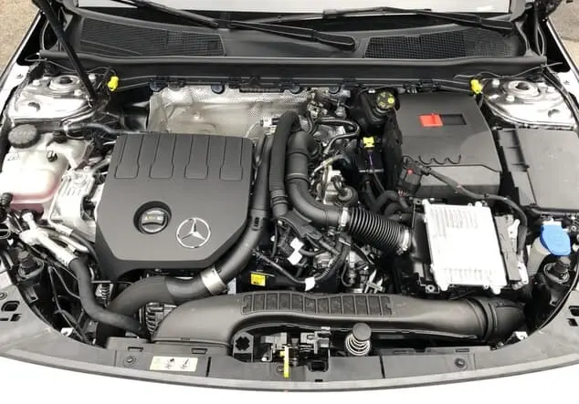 Angebotsdetails Mercedes-Benz CLA 200 Coupe AMG-Line Grau-Lack mountaingrau