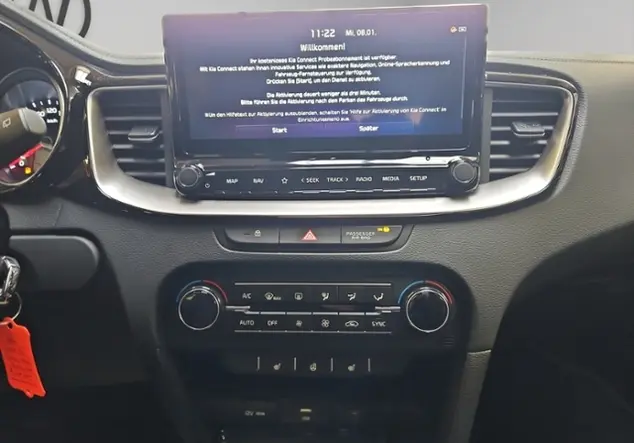 Angebotsdetails Kia Ceed Sportswagon Vision Grau ((H8G) DARK PENTA METAL M)