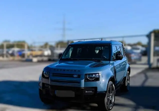 Angebotsdetails Land Rover Defender Defender 110 D300 Automatik auf Anfrage
