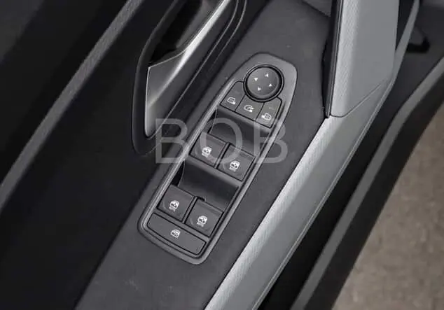 Angebotsdetails Dacia Duster Extreme TCe 130 City-P. Technik-P. Wi Safari-GrÃ¼ngrau (Grau)