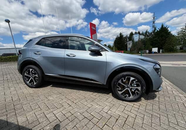 Angebotsdetails Kia Sportage 1.6 T-GDI Hybrid Spirit Auto 4WD DRIVE Silber (Lunarsilber Metallic)