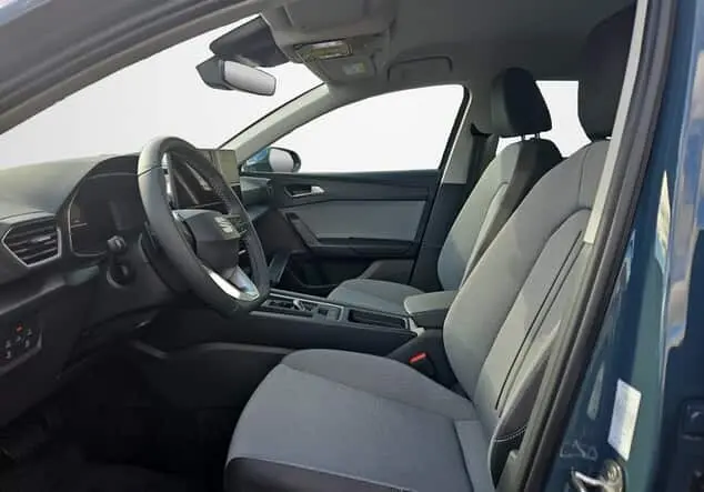 Angebotsdetails Seat Leon Sportstourer Leon Sportstourer Road Edition 2.0 TDI 110 kW (150PS) 7-Gang-DSG Fiord Blau