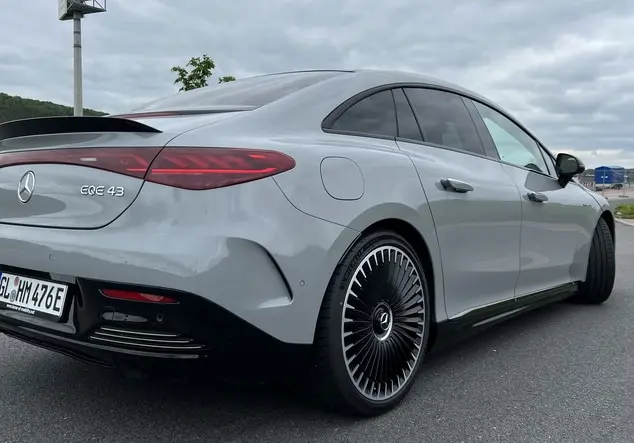 Angebotsdetails Mercedes-Benz EQE Alpingrau