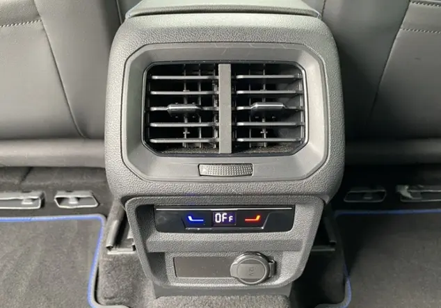 Angebotsdetails Volkswagen Tiguan R 2.0 TSI 4Motion 'Black Style' Grau (Delfingrau Metallic)