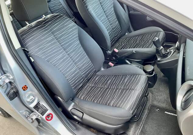 Angebotsdetails Mazda 2 75PS *GÜNSTIGER KLEINWAGEN*KLIMA silber
