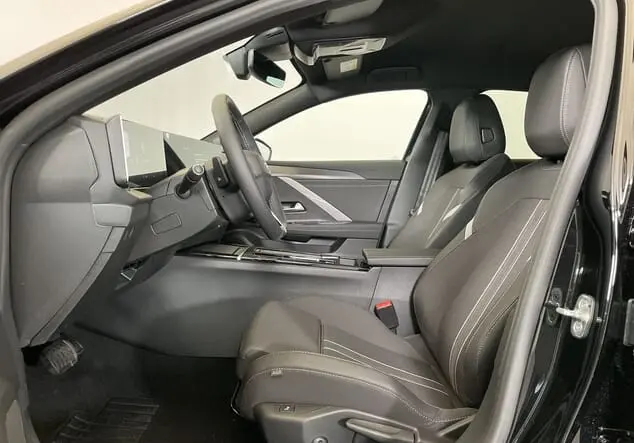 Angebotsdetails Opel Astra Opel Astra GS 1.2 Turbo 96 kW (130 PS) 8-Gang Automatikgetriebe Karbon Schwarz Metallic