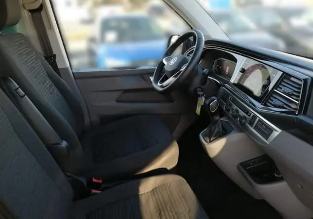 Angebotsdetails Volkswagen Caravelle T6.1 Caravelle COMFORTLINE 2.0TDI 150PS LED.NAVI.STANDHZG.VIRTUAL.KAMERA.PDC Deep Black Perleffekt