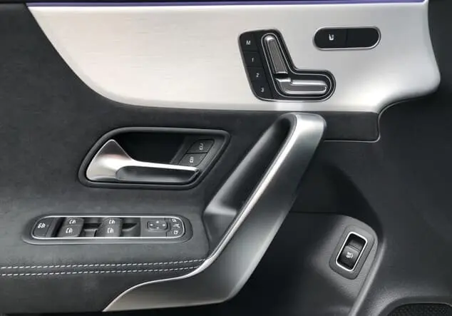 Angebotsdetails Mercedes-Benz CLA 220 d Shooting Brake ++verfügbar ab 27.09.2025++ Grau manufaktur lack manufaktur alpingrau uni