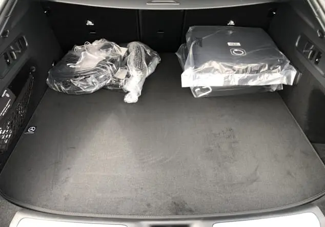 Angebotsdetails Mercedes-Benz GLC 300 de 4MATIC Coupé ++sofort verfügbar++ Grau manufaktur lack manufaktur alpingrau uni