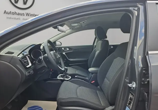 Angebotsdetails Kia Ceed Sportswagon Vision Grau ((H8G) DARK PENTA METAL M)