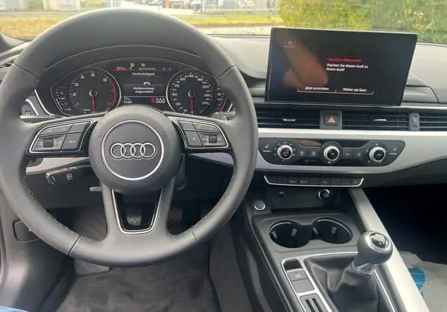 Angebotsdetails Audi A4 35 TFSI - - Weiß
