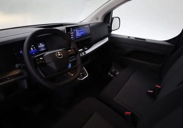 Angebotsdetails Opel Vivaro Opel Kombi 9-Sitzer Lang 2.0 BlueHDi 180 130 kW (177 PS) 8-Gang Automatikgetriebe Diesel Merkur-Grau (Metallic)