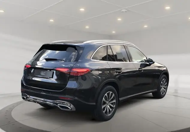 Angebotsdetails Mercedes-Benz GLC 200 4MATIC Metalliclack graphitgrau