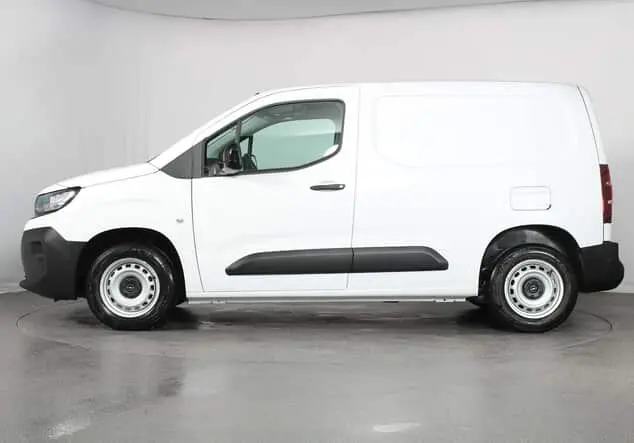Angebotsdetails Opel Combo Opel Combo Cargo L1 mit normaler Nutzlast 1.5 Diesel 75 kW (102 PS) 6-Gang Kaolin Weiß
