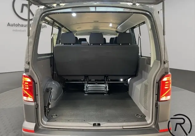 Angebotsdetails Volkswagen T6.1 Kombi 2.0 TDI LR / 9-Sitzer DAB+ Grau (Pure Grey)