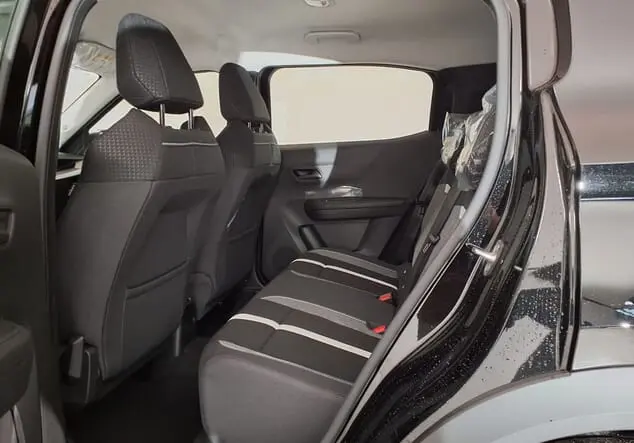 Angebotsdetails Opel Frontera Opel Frontera Edition 1.2 Direct Injection Turbo Hybrid 48 V 81 kW (110 PS) Elektrisches 6-Gang-Doppelkupplungsgetriebe (eDCT) Karbon Schwarz Metallic