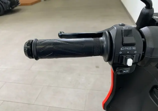 Angebotsdetails Seat Mo Mo 95 km/h Rot