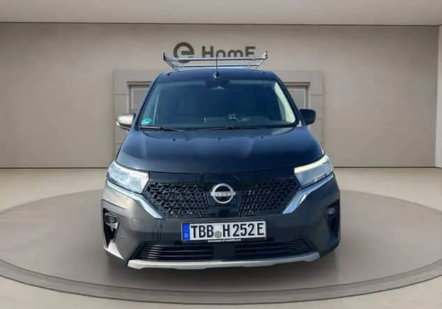 Angebotsdetails Nissan Townstar EV Kastenwagen L1 mit SORTIMO - PERFEKT FÜRS HANDWERK Schwarz